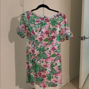 Lilly Pulitzer printed dress with sleeve detail